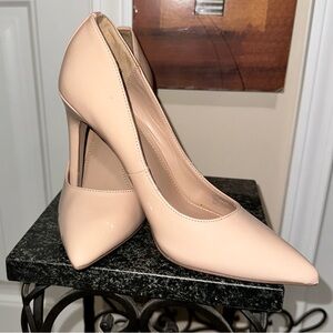 BCBGeneration Women's Pumps Shell Heidi Smooth Patent Leather Pump